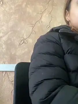 Miabonnett  online show from 12, 9, 2025