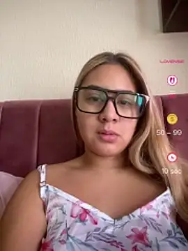 Snapshot of Miabonnett_ chatting on 6, 5, 2026 Miabonnett online show from 6, 5, 2026