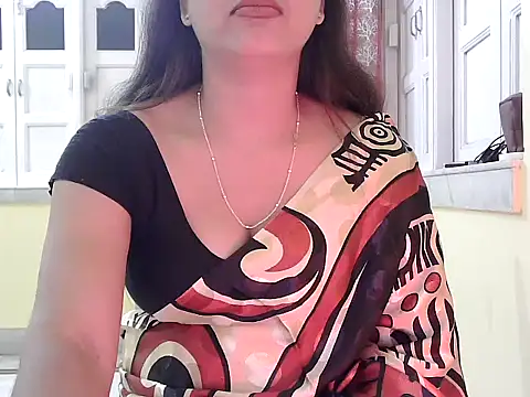 Snapshot of Model-Tanya chatting on 19, 11, 2025 Model-Tanya online show from 19, 11, 2025