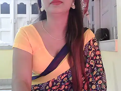 Snapshot of Model-Tanya chatting on 20, 11, 2025 Model-Tanya online show from 20, 11, 2025