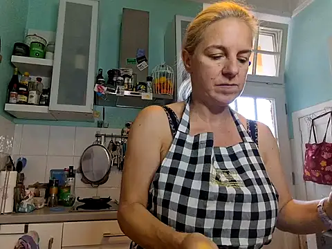 FrauleinSchmitt online show from 24, 9, 2025