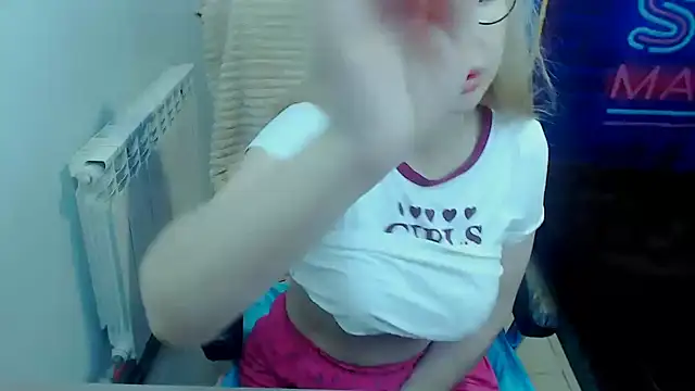 kerakiss877 online show from 9, 11, 2025