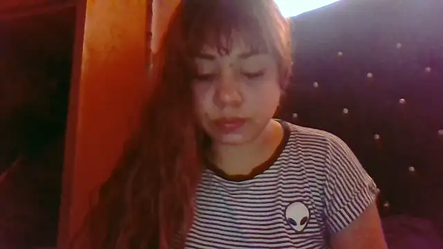 Snapshot of Jennxdolls chatting on 27, 4, 2026 Jennxdolls online show from 27, 4, 2026