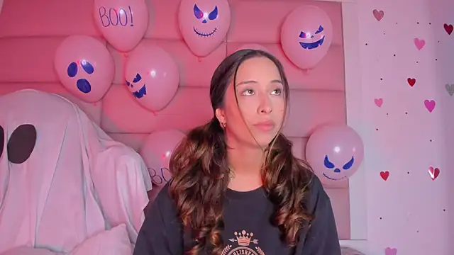 little-Emma online show from 13, 10, 2025