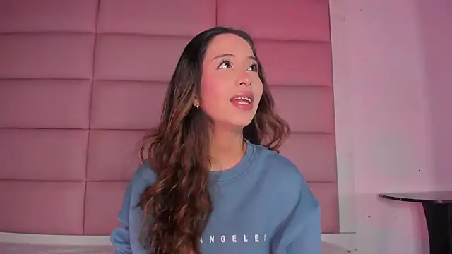 little-Emma online show from 23, 11, 2025