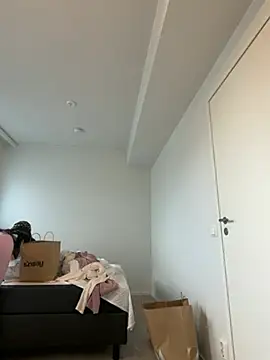 Black Dolll online show from 26, 4, 2026