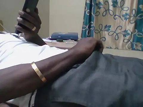 Snapshot of bas1cooks chatting on 2, 10, 2025 bas1cooks online show from 2, 10, 2025