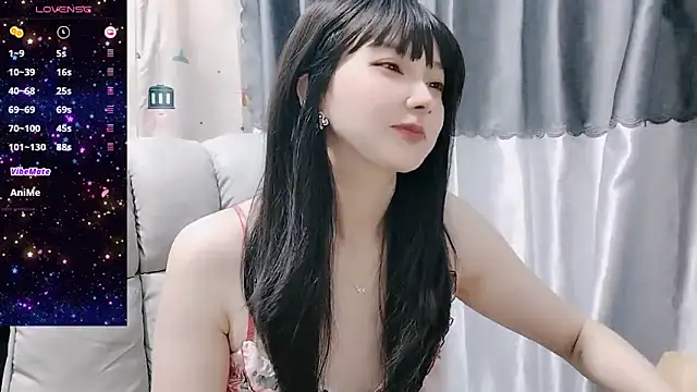 Snapshot of Nery_Asian chatting on 11, 3, 2025 Nery Asian online show from 11, 3, 2025