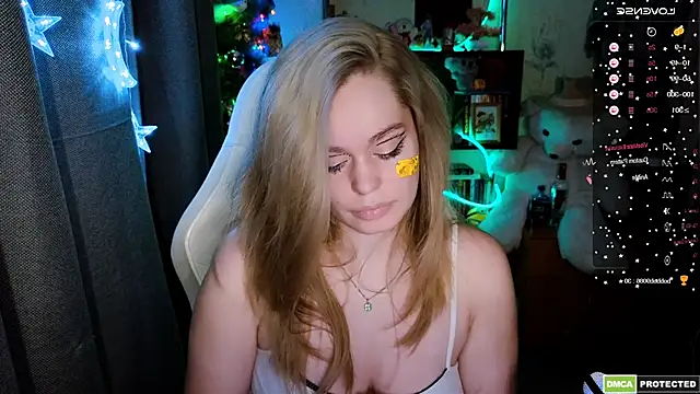 Snapshot of Bad_Girl009 chatting on 21, 12, 2025 Bad Girl009 online show from 21, 12, 2025