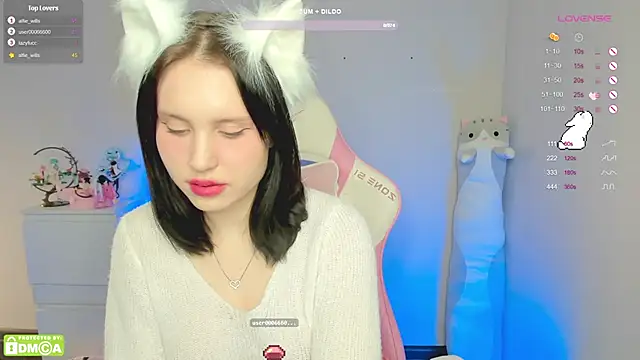 Snapshot of Gylaxie chatting on 4, 2, 2025 Gylaxie online show from 4, 2, 2025