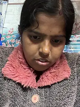 Beauty-queen online show from 2, 2, 2025