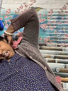 Beauty-queen online show from 18, 2, 2025