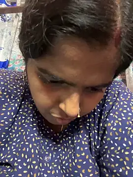 Beauty-queen online show from 22, 2, 2025