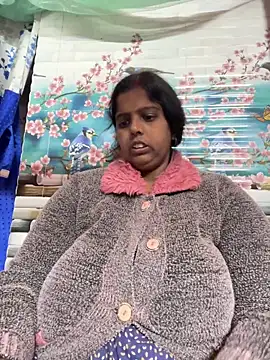 Beauty-queen online show from 18, 12, 2025