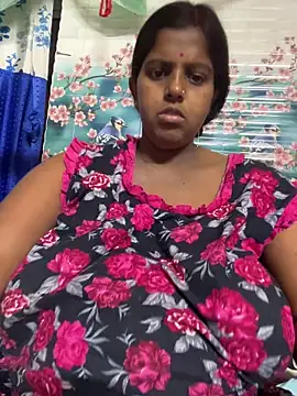 Beauty-queen online show from 4, 4, 2026