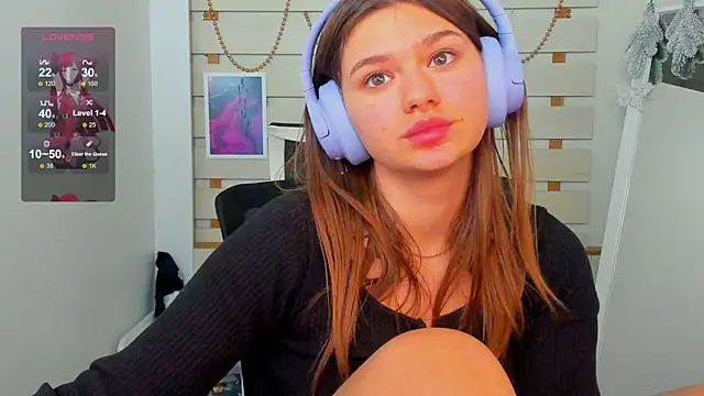 Josephine Kiss online show from 30, 12, 2024