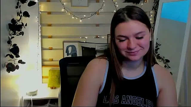 Josephine Kiss online show from 1, 3, 2026