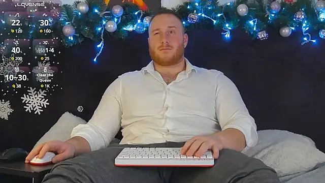 Snapshot of RoddyStill chatting on 10, 12, 2024 RoddyStill online show from 10, 12, 2024