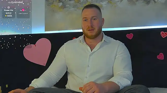 Snapshot of RoddyStill chatting on 5, 2, 2025 RoddyStill online show from 5, 2, 2025