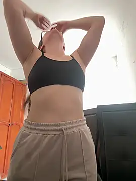 Snapshot of livgomez chatting on 23, 2, 2025 livgomez online show from 23, 2, 2025