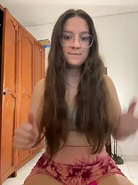 Snapshot of livgomez chatting on 7, 3, 2025 livgomez online show from 7, 3, 2025