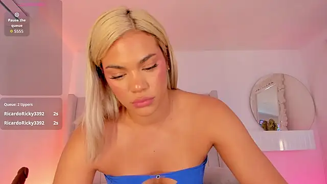 Snapshot of Shelynna_azzul chatting on 21, 4, 2026 Shelynna azzul online show from 21, 4, 2026