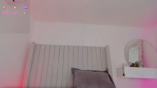 Snapshot of Shelynna_azzul chatting on 26, 5, 2026 Shelynna azzul online show from 26, 5, 2026