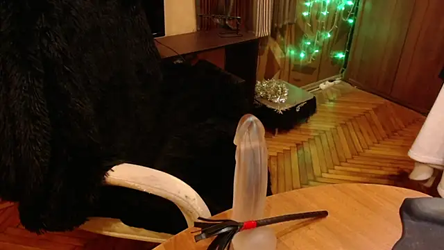 Miss Tress online show from 13, 2, 2025