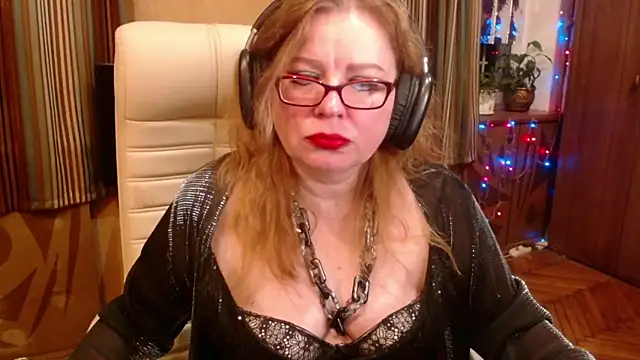 Miss Tress online show from 15, 11, 2025