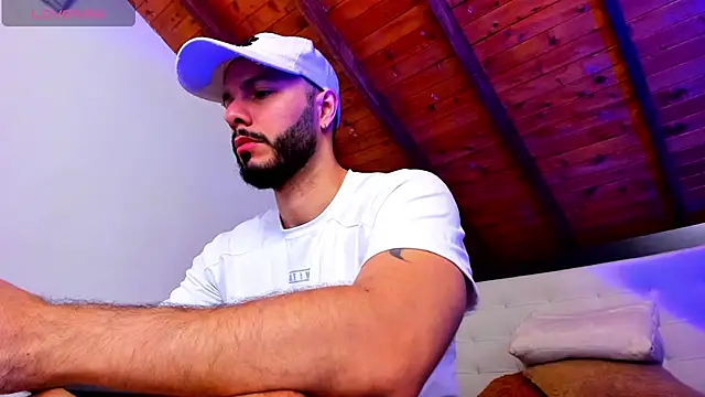 Tom Bailey online show from 3, 2, 2026