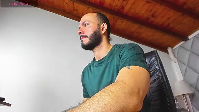 Tom Bailey online show from 10, 4, 2026