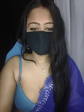 Snapshot of priya__angel chatting on 3, 4, 2026 priya angel online show from 3, 4, 2026