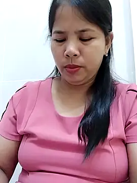 Snapshot of Lanyingxin18 chatting on 13, 11, 2025 Lanyingxin18 online show from 13, 11, 2025