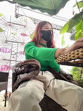 Emily 9xx online show from 7, 3, 2025