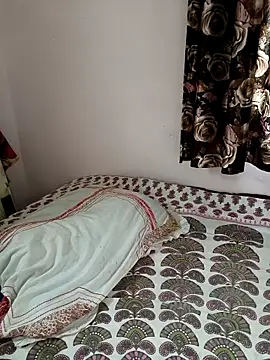 cuteyqueen online show from 13, 3, 2025