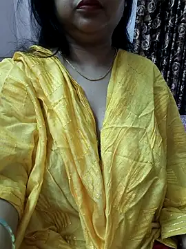 cuteyqueen online show from 6, 10, 2025