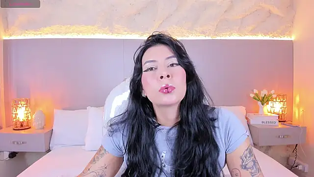Snapshot of JessyEvans chatting on 4, 5, 2026 JessyEvans online show from 4, 5, 2026