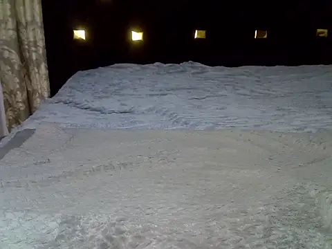 Its tyra online show from 22, 10, 2025