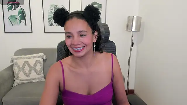 leslyflorez online show from 18, 2, 2025