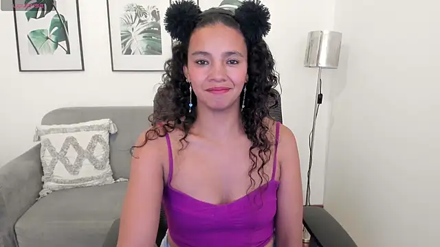 leslyflorez online show from 19, 2, 2025