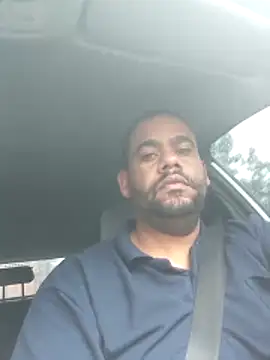 Snapshot of casadosafado15cm chatting on 13, 10, 2025 casadosafado15cm online show from 13, 10, 2025