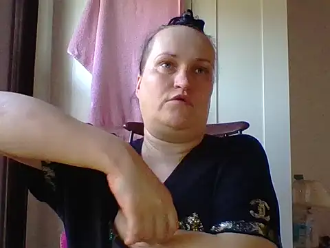  squirty cum lady  online show from 17, 3, 2025