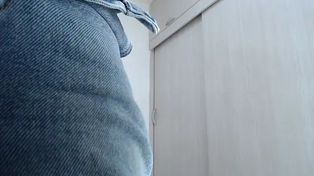 Amelia Debora Antonella online show from 21, 11, 2025