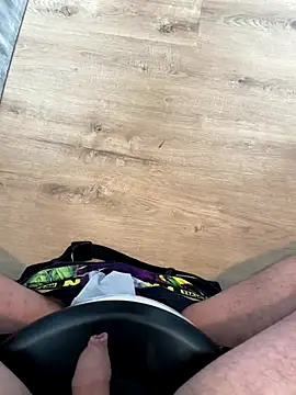 Snapshot of jaimelesexe85 chatting on 29, 11, 2025 jaimelesexe85 online show from 29, 11, 2025