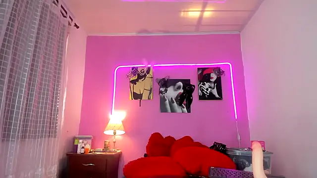 Niki Fox111 online show from 9, 3, 2025