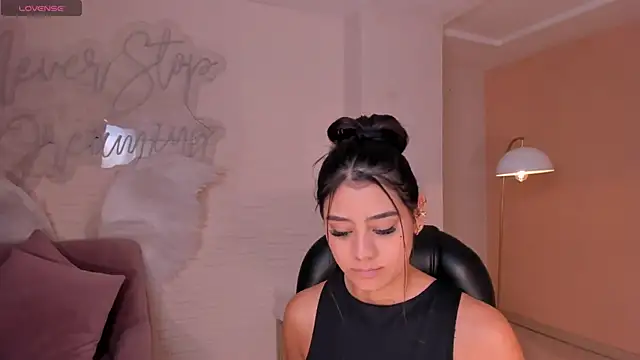 AllyJensen online show from 15, 2, 2025