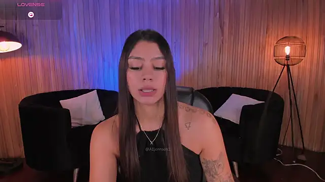 Snapshot of AllyJensen chatting on 29, 6, 2026 AllyJensen online show from 29, 6, 2026