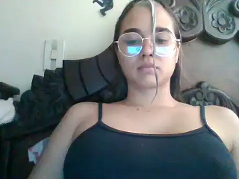 trianabell online show from 21, 1, 2025