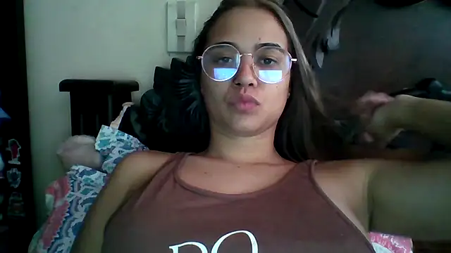 trianabell online show from 28, 9, 2025