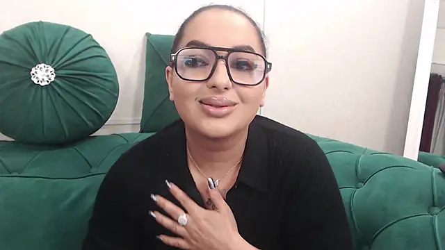 Snapshot of BustyAllyy chatting on 21, 4, 2026 BustyAllyy online show from 21, 4, 2026